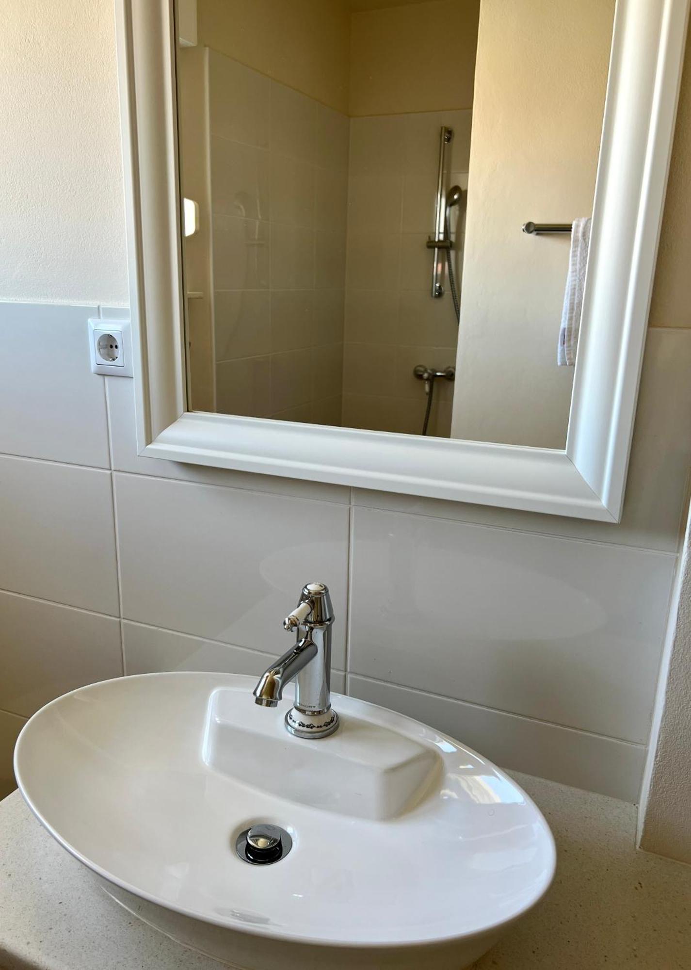 Apartments Dalmatino Водице Екстер'єр фото