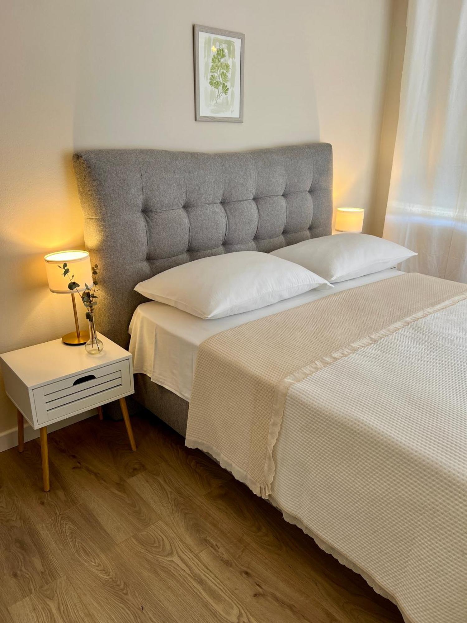 Apartments Dalmatino Водице Екстер'єр фото