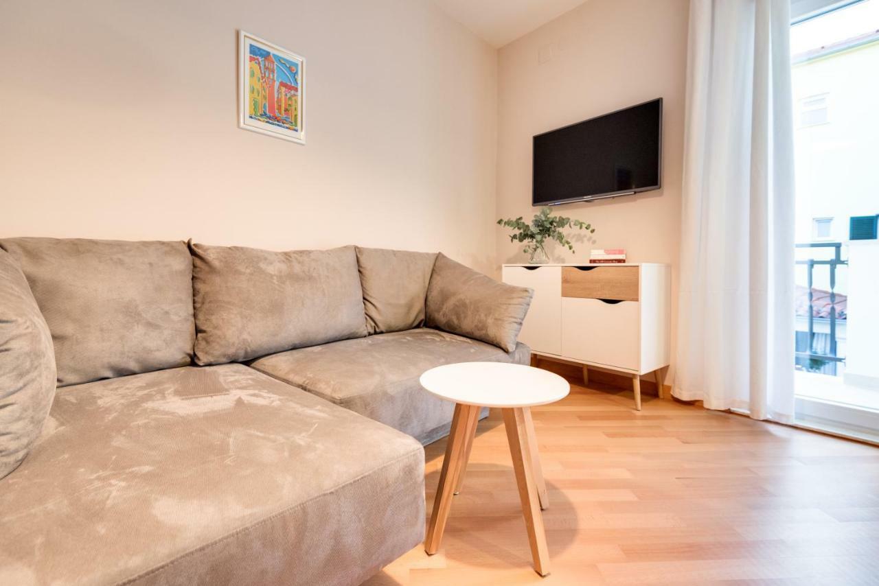Apartments Dalmatino Водице Екстер'єр фото