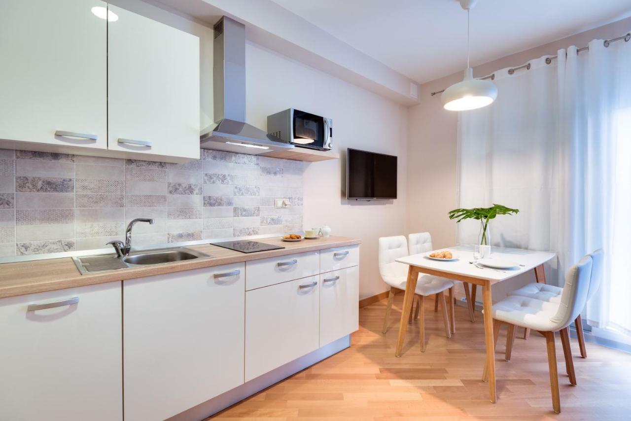 Apartments Dalmatino Водице Екстер'єр фото
