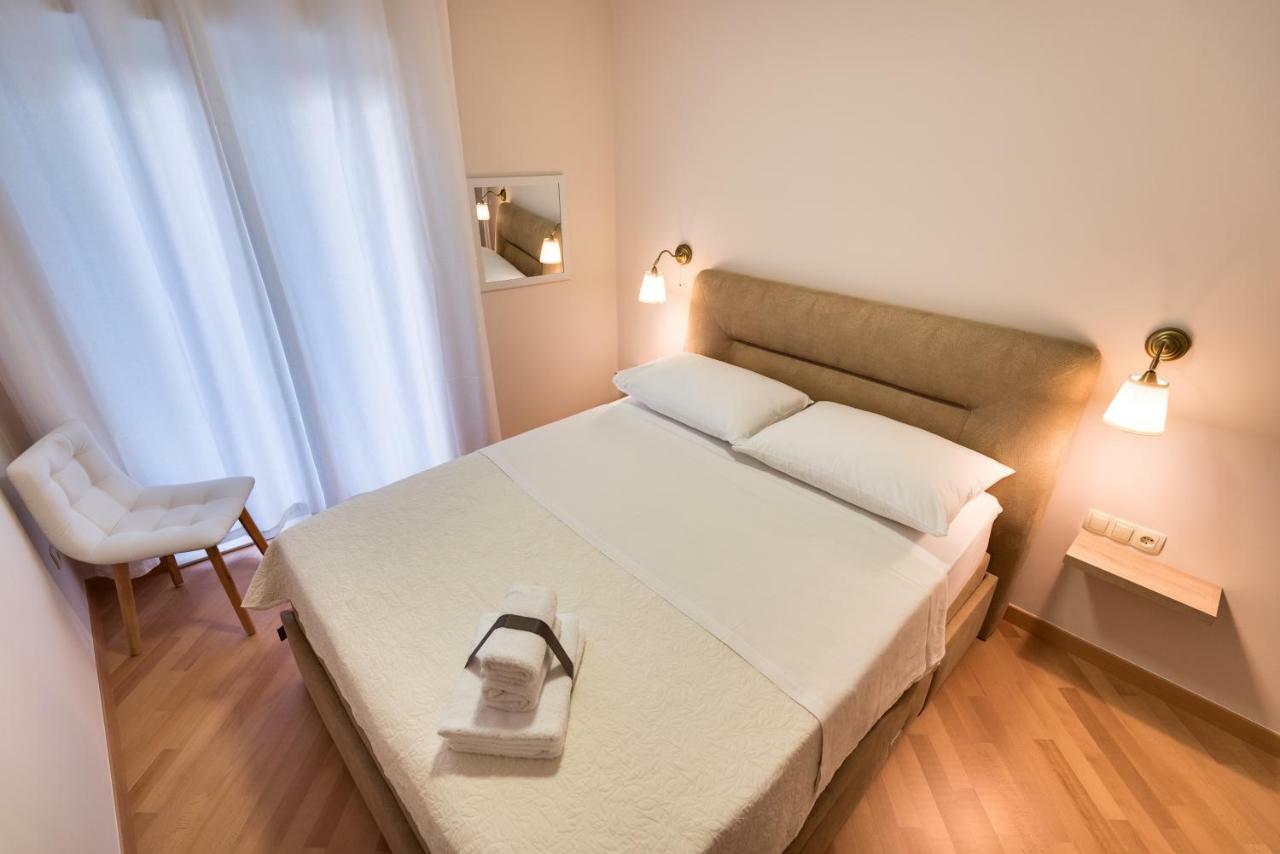 Apartments Dalmatino Водице Екстер'єр фото